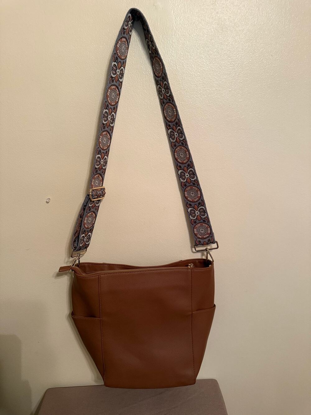Ah-Dorned Brown Tan Floral Medallion Crossbody Purse Boho Bag
